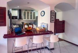 3+1 Bedroom Villa with Pool in Albufeira