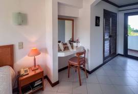 3+1 Bedroom Villa with Pool in Albufeira