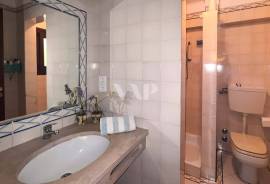 3+1 Bedroom Villa with Pool in Albufeira