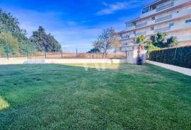 3+1 Bedroom Villa With Garden in Albufeira