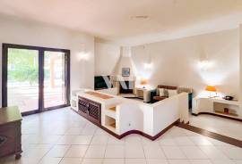 3+1 Bedroom Villa With Garden in Albufeira