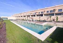Brand-New 2-Bedroom Apartment for Annual Rent – Vilamoura