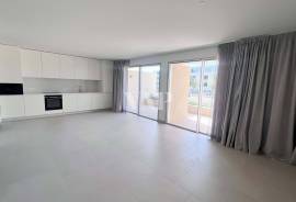 Brand-New 2-Bedroom Apartment for Annual Rent – Vilamoura