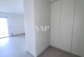 Brand-New 2-Bedroom Apartment for Annual Rent – Vilamoura