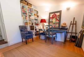 Single-Storey 3+1 Bedroom Villa with Pool and Golf Front in Vilamoura