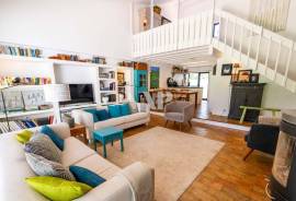 Single-Storey 3+1 Bedroom Villa with Pool and Golf Front in Vilamoura