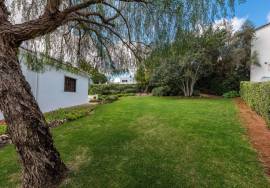 2-Bed Villa with Private Pool and Mountain Views - Serra e Mar