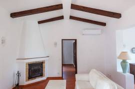 2-Bed Villa with Private Pool and Mountain Views - Serra e Mar