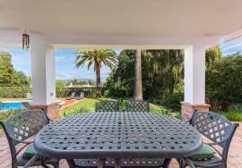 Stunning 4-Bed Villa With Private Pool- Serra e Mar