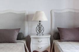 Stunning 4-Bed Villa With Private Pool- Serra e Mar