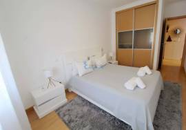 T0+1 with swimming pool, garage and children's playground located in Jardim Village in Armação de Pêra