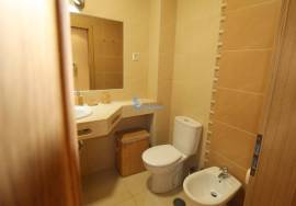 T0+1 with swimming pool, garage and children's playground located in Jardim Village in Armação de Pêra