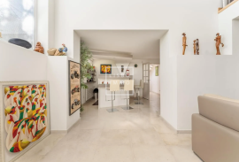 Exceptional contemporary villa with swimming pool and panoramic views of the Tagus River, Restelo, Lisbon