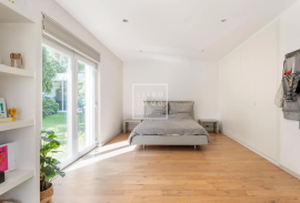 Exceptional contemporary villa with swimming pool and panoramic views of the Tagus River, Restelo, Lisbon