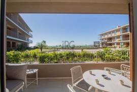 Stylish Ground-Floor Apartment with Sea Views in Horizon, Quarteira