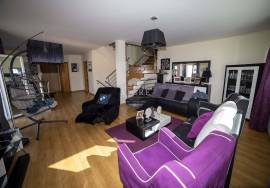 3 Bedroom Villa with Pool, Garden and Basement