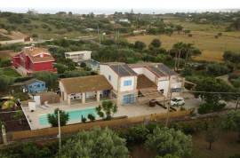 Newly Renovated Luxury 5 Bed Farfalla Blu Villa for Sale In Pozzallo Sicily Newly Renovated Luxury 5 Bed Farfalla Blu Villa for Sale In Pozzallo Sicily