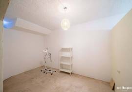 Shop for sale in the historic centre of Lagos Shop for sale in the historic centre of Lagos