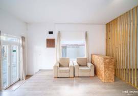 Shop for sale in the historic centre of Lagos Shop for sale in the historic centre of Lagos