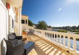 Spacious 3 bedroom Villa well situation in Golfe Santo Antonio