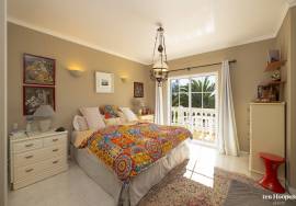 Spacious 3 bedroom Villa well situation in Golfe Santo Antonio