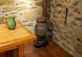 Country House with Pool and Independent Suite in the Center of Covas