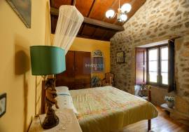 Country House with Pool and Independent Suite in the Center of Covas