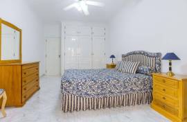 Sea View 180º – Magnificent 3 bedroom apartment in front of Quarteira Beach