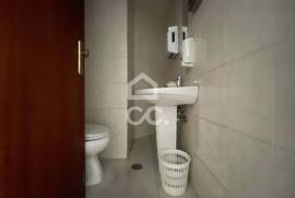 Commercial Space in the Center of Santo Tirso – Licensed for Office and Services