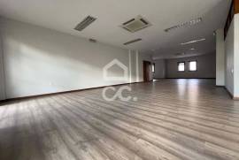 Commercial Space in the Center of Santo Tirso – Licensed for Office and Services