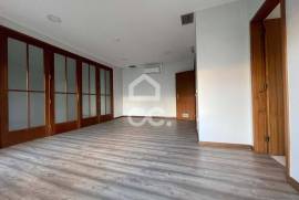 Commercial Space in the Center of Santo Tirso – Licensed for Office and Services