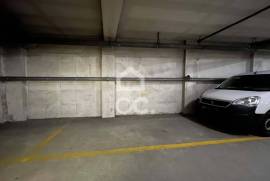 Parking Space in the Center of Santo Tirso Parking Space in the Center of Santo Tirso