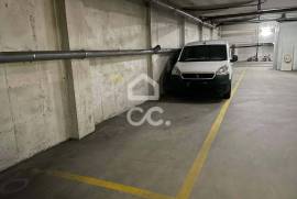 Parking Space in the Center of Santo Tirso Parking Space in the Center of Santo Tirso