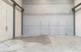 Warehouse for rent in Ali