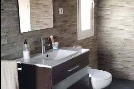 Semi-detached for sale in Ollabarre