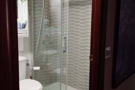 Apartment for sale in Lakua with garage