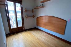 An excellent opportunity to renovate to your liking in Barakaldo!