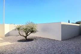 Elegant New Build Single-Storey Villa With 3 Bedrooms And Garage On An Enclosed Plot Of 413 M2 With Pool. Peaceful Setting With Views