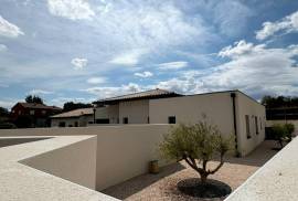 Elegant New Build Single-Storey Villa With 3 Bedrooms And Garage On An Enclosed Plot Of 413 M2 With Pool. Peaceful Setting With Views