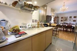 5 Bed Lisbon Villa 364 Sqm Property With 108 Sqm Garden And Garage