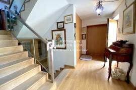 5 Bed Lisbon Villa 364 Sqm Property With 108 Sqm Garden And Garage