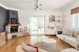 Cobre Cascais Corner Villa With Pool - Airbnb High Rents