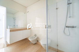 Four New Studios 3 With Balconies By The River In Lisbon