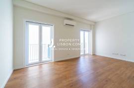 Four New Studios 3 With Balconies By The River In Lisbon