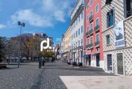 T2 In Se Lisbon 299k High Tourism Hotspot