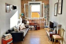 T2 In Se Lisbon 299k High Tourism Hotspot