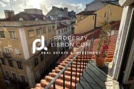 T2 In Se Lisbon 299k High Tourism Hotspot