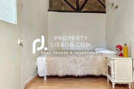 T2 In Se Lisbon 299k High Tourism Hotspot