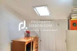 T2 In Se Lisbon 299k High Tourism Hotspot