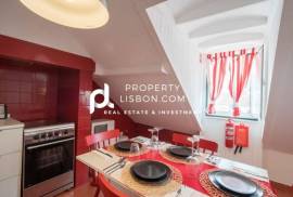 T2 With (al License) Heart Of Bairro Alto The Centre Of The Action